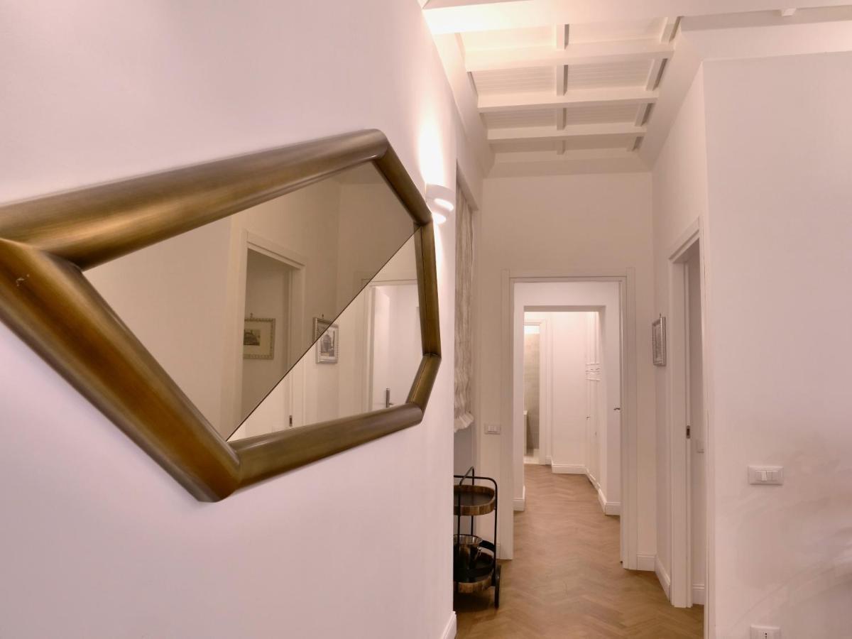 Helmirage Trevi Suite Roma Ngoại thất bức ảnh