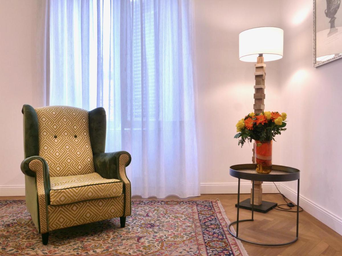 Helmirage Trevi Suite Roma Ngoại thất bức ảnh