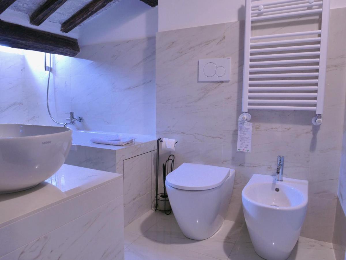 Helmirage Trevi Suite Roma Ngoại thất bức ảnh